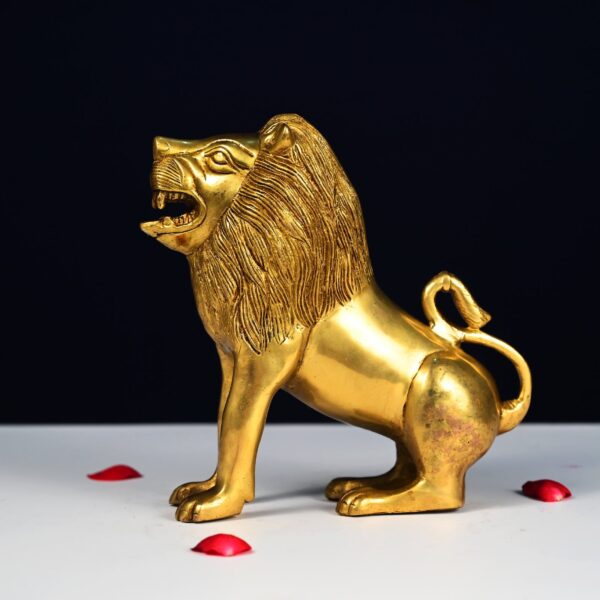 Brass lion height 8.5 inches