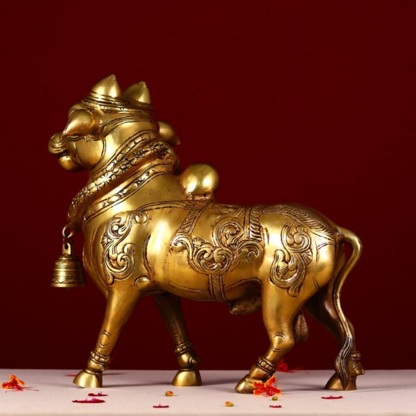 Brass standing nandi maharaj height 16.5 inch