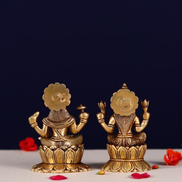 Small brass Laxmi Narayan Statue