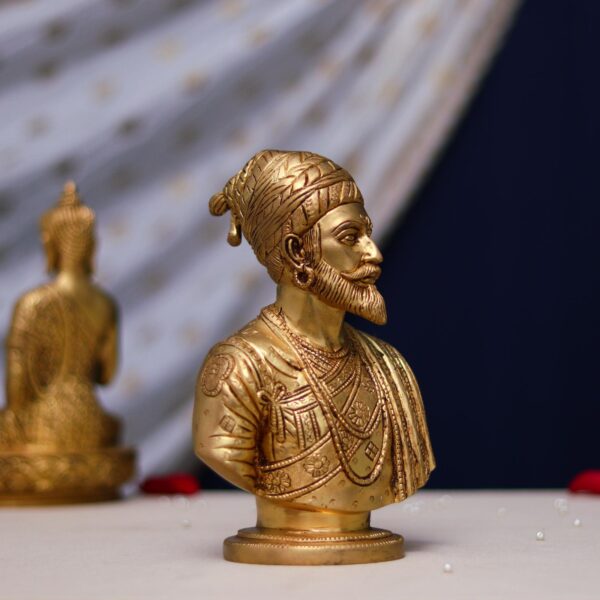 Brass Chhatrapati Shivaji Maharaj Bust Sculpture