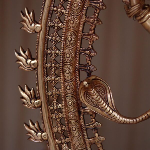 nataraj sneak