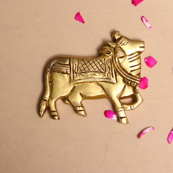Wall hanging nandi bullock height 4 inches