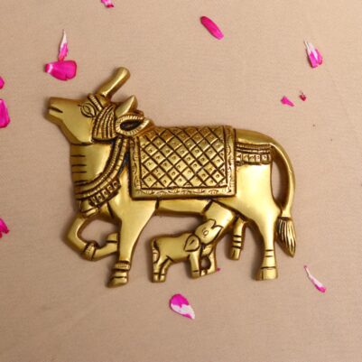 Wall hanging cow kamdhenu height 5 inches