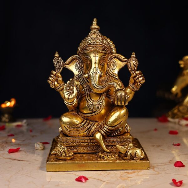 Superfine Brass Ganesh Idol Height 9.5 Inch